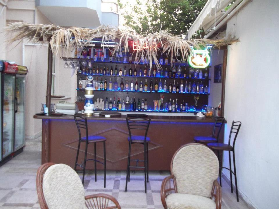 מרמריס George & Dragon Beach Hotel מראה חיצוני תמונה